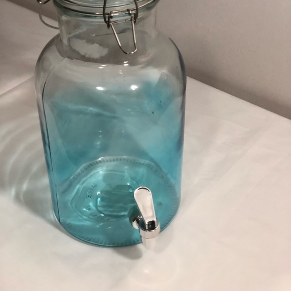 Mason jar beverage Jug - Picture 2 of 5